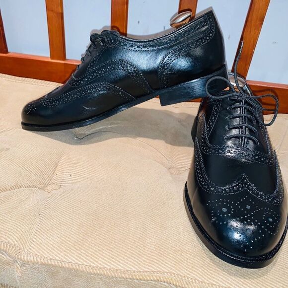 Oaton Wingtip Leather Brougue Dress Oxfords - Picture 1 of 15